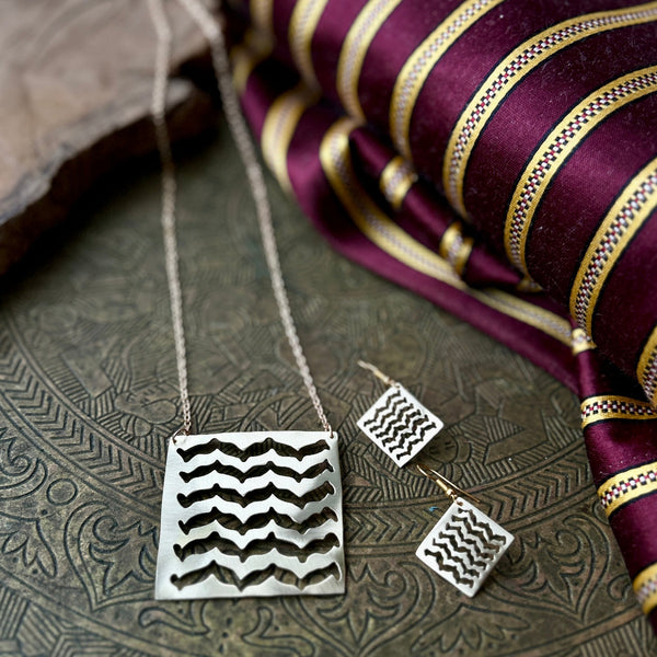 Traditional Keffiyeh Brass Necklace and Earrings Bundle Set | Handmade Jewelry from Palestine